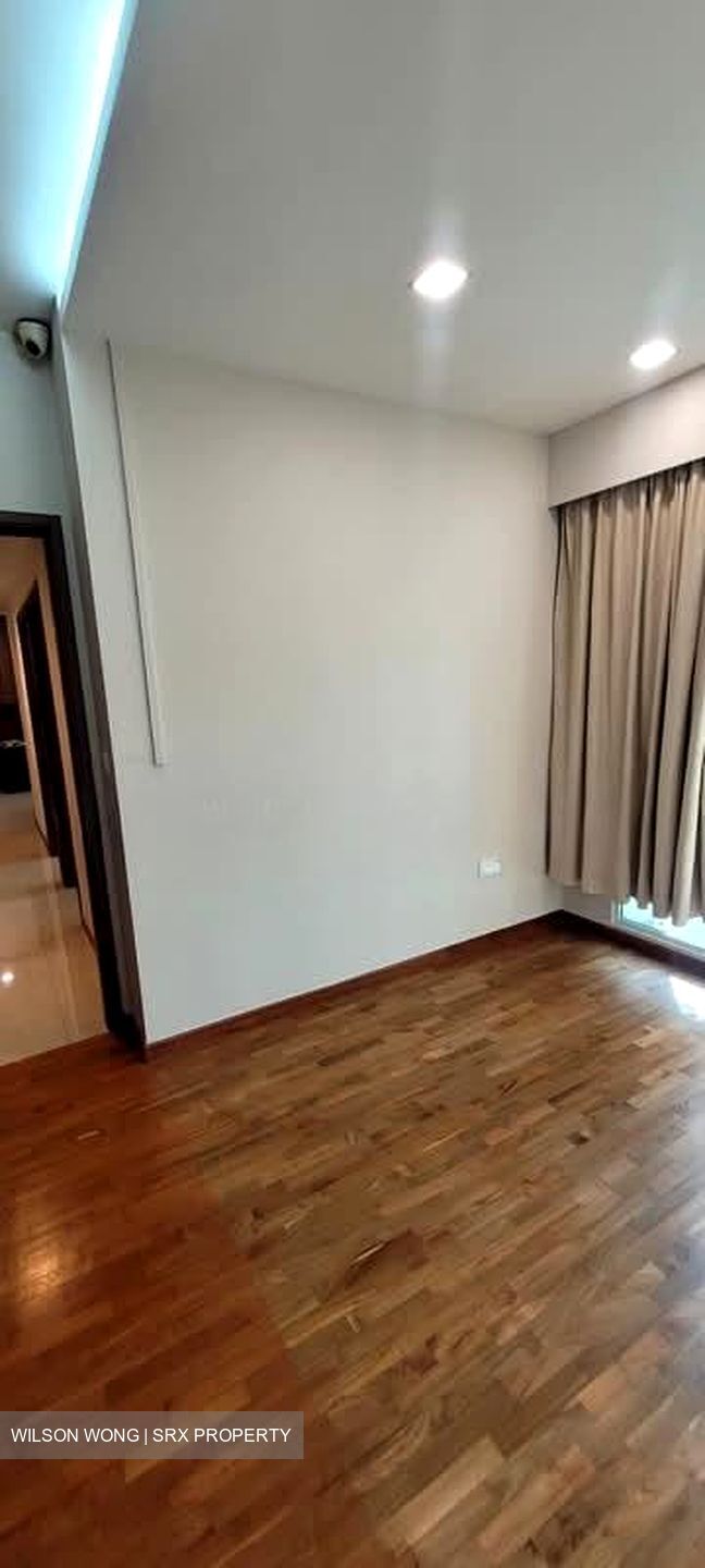 1 Canberra (D27), Condominium #588718651